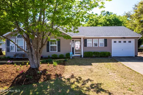 109 Post Oak Ct, Kill Devil Hills, NC 27948