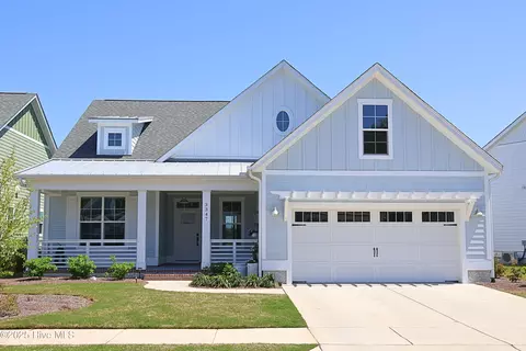 3347 Island Lakes Dr, Bolivia, NC 28422
