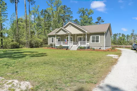 218 Jonaquins Dr, Beaufort, NC 28516