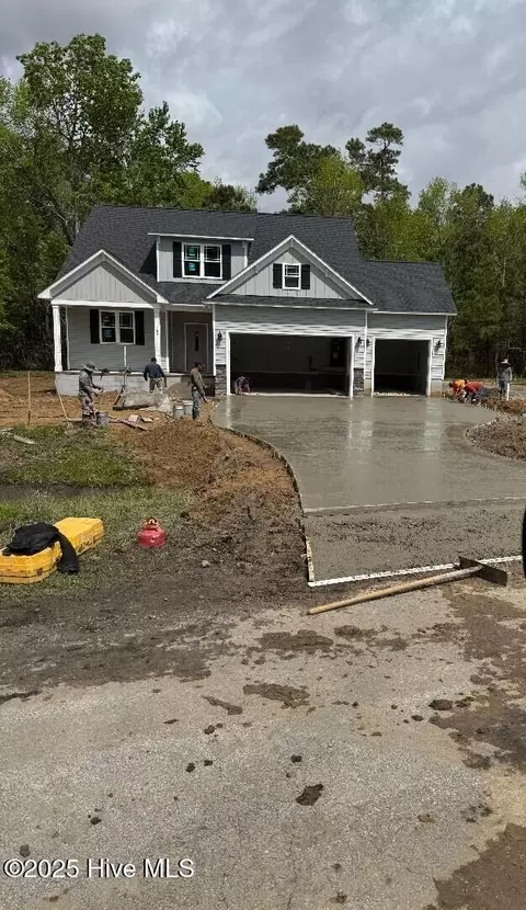 103 Ridgeline Dr, Beaufort, NC 28516