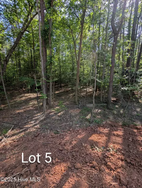 530 Fletcher Farms Way, Carthage, NC 28327