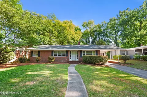 1909 9th St, Greenville, NC 27858