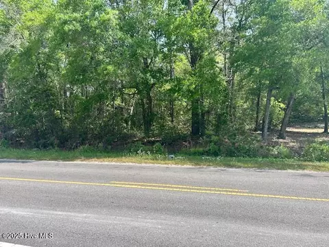 3088 Seashore Rd SW, Supply, NC 28462