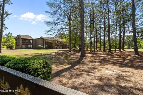 10 Pine Tree Rd #108, Pinehurst, NC 28374 photo 15