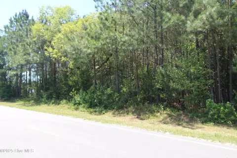 885 Pea Landing Rd NW, Ash, NC 28420