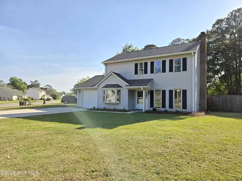 117 Jennie Dr, Jacksonville, NC 28546