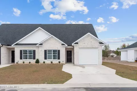 2028 Dartford Dr #A, Greenville, NC 27834