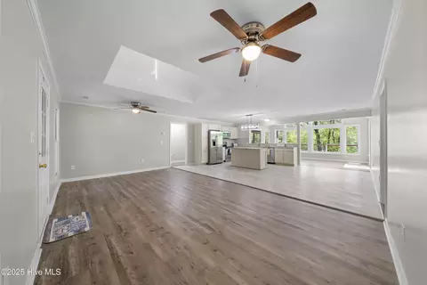 Living - 1379 River Bend Dr, Burgaw, NC 28425 photo 1 of 2
