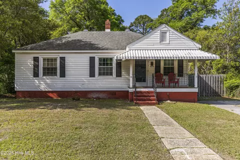 713 Woodlawn Ave, Wilmington, NC 28401