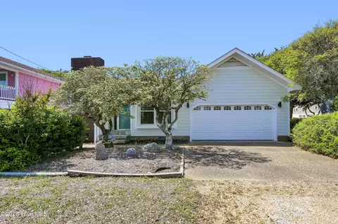 Exterior - 301 E Ave, Kure Beach, NC 28449 photo 1 of 14