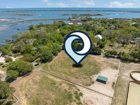 32 Ar Ballast Point Rd, Hampstead, NC 28443