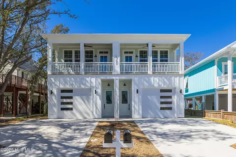 1722 Pinfish Ln #B, Kure Beach, NC 28449