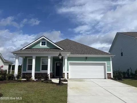 2028 Marietta Cir NW, Ash, NC 28420