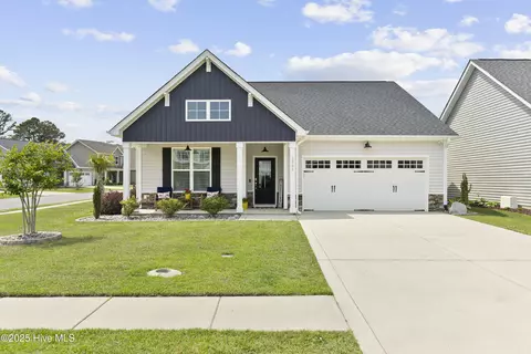 3005 Primrose Ln, Castle Hayne, NC 28429