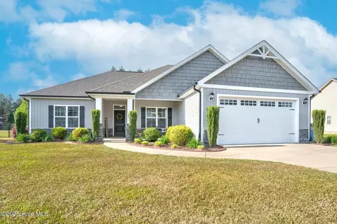 93 Fallingbrook Dr, Kenly, NC 27542