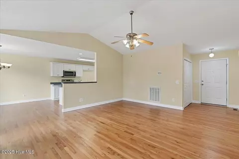 Living - 2125 Longleaf Dr W, Pinehurst, NC 28374 photo 3 of 4