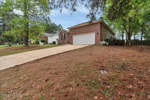 Exterior - 2125 Longleaf Dr W, Pinehurst, NC 28374 photo 1 of 11