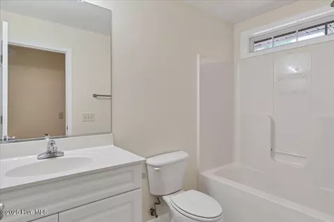 Bath - 2125 Longleaf Dr W, Pinehurst, NC 28374 photo 4 of 6