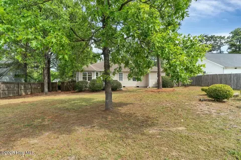 Exterior - 2125 Longleaf Dr W, Pinehurst, NC 28374 photo 10 of 11