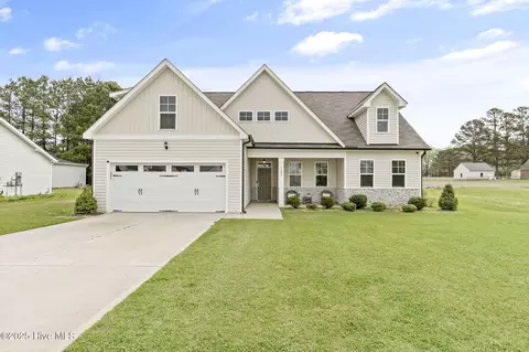 3408 Baybrooke Dr W, Wilson, NC 27893