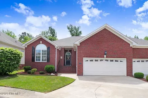 212 Commonsgate Dr, Goldsboro, NC 27530