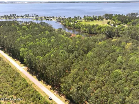 lot5 Mixon Creek Dr, Bath, NC 27808