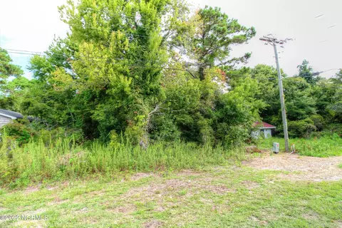 6800 Eastbrook Ave SW, Ocean Isle Beach, NC 28469