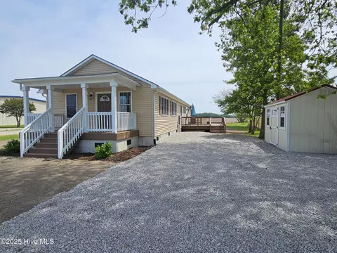 119 Gumberry Rd, Camden, NC 27921
