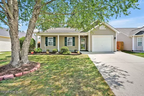 1005 Bellmark Ct, Leland, NC 28451