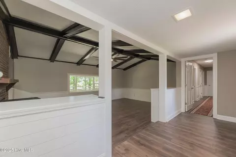 Entry Way - 191 Sunset Rd, Wallace, NC 28466 photo 1 of 1