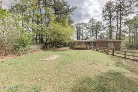 Exterior - 191 Sunset Rd, Wallace, NC 28466 photo 2 of 7