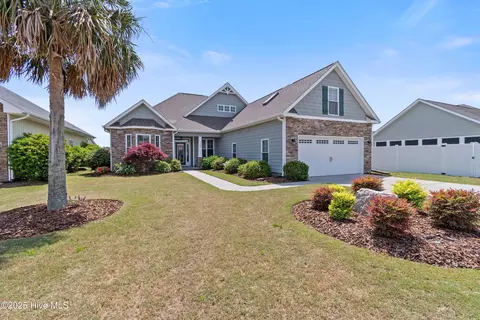 7138 Sevilleen Dr SW, Ocean Isle Beach, NC 28469