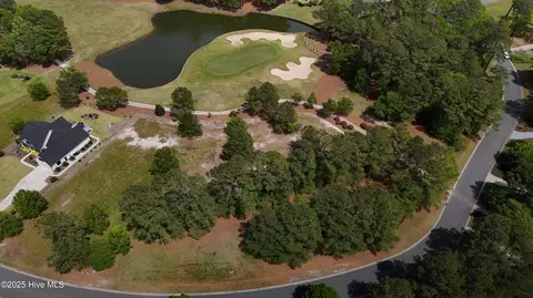 243 W Winding Way, Wallace, NC 28466