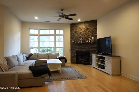 Living - 2 Prichard Ln, Pinehurst, NC 28374 photo 1 of 1