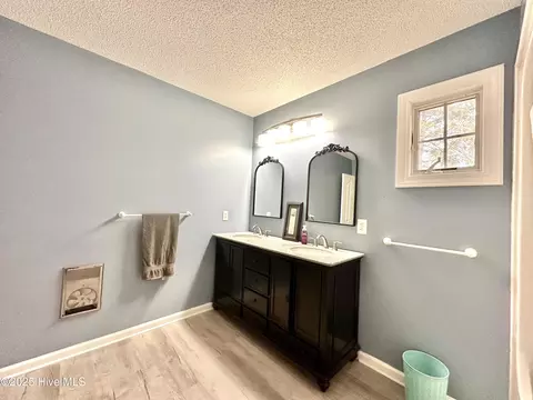 Bath - 106 Camelia Drive Dr, Camden, NC 27921 photo 6 of 7