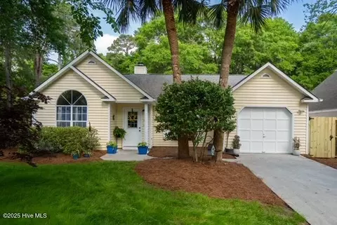 414 Dogwood Ln, Wilmington, NC 28409