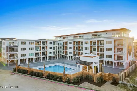 1800 Canal Dr #312, Carolina Beach, NC 28428