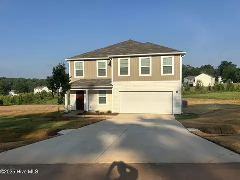 5015 Harrier Dr, Snow Camp, NC 27349