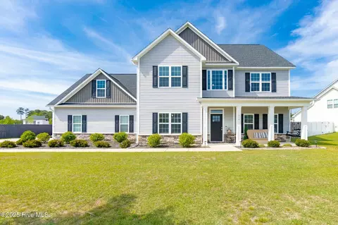 414 Whistling Heron Way, Swansboro, NC 28584