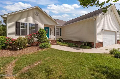 140 Pin Oak Cir, Salisbury, NC 28146