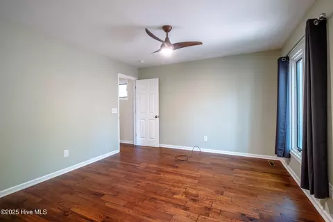 Bedroom - 90 Ridgewood Rd, Pinehurst, NC 28374 photo 3 of 3