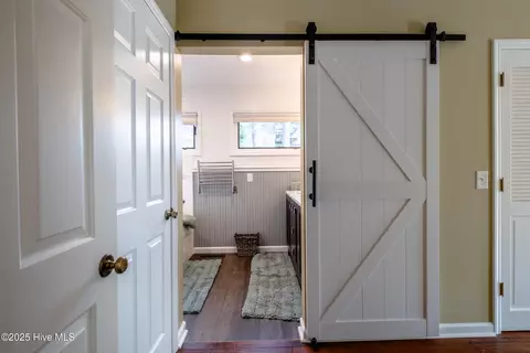 Entry Way - 90 Ridgewood Rd, Pinehurst, NC 28374 photo 2 of 2