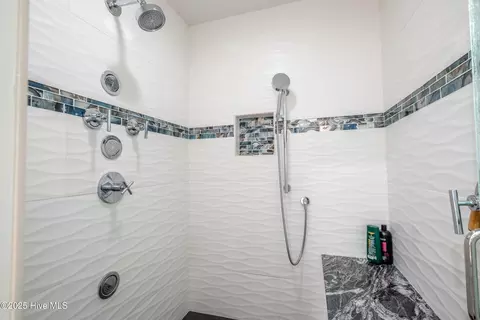 Bath - 90 Ridgewood Rd, Pinehurst, NC 28374 photo 5 of 5