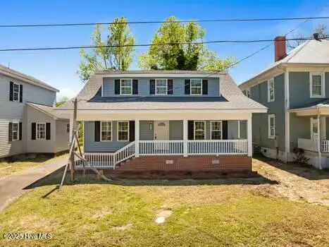111 E 8th St, Washington, NC 27889