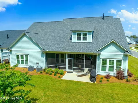 Exterior - 596 Jackline Dr, Hampstead, NC 28443 photo 10 of 19