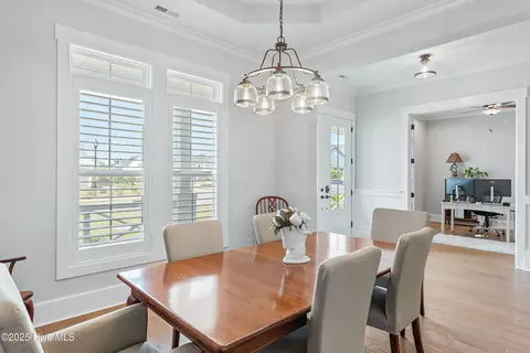 Dining - 596 Jackline Dr, Hampstead, NC 28443 photo 2 of 4