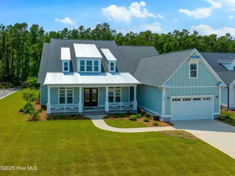 Exterior - 596 Jackline Dr, Hampstead, NC 28443 photo 2 of 19