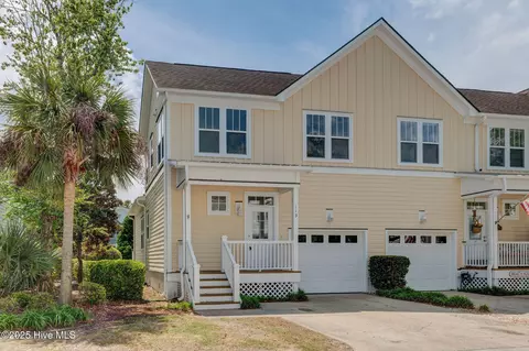 119 River Gate Ln, Wilmington, NC 28412