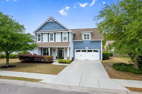 477 Landsdowne Cir, Hampstead, NC 28443