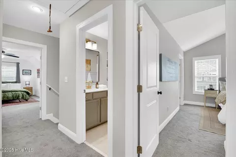 Entry Way - 477 Landsdowne Cir, Hampstead, NC 28443 photo 3 of 3